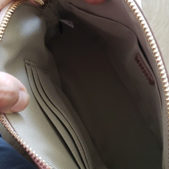 Furla Rose Gold Pink Feminine Cottagecore Chic Whimsical Dainty Luxury Crossbody - Picture 4 of 5